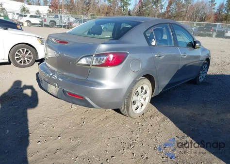 2010 Mazda Mazda3 I Sport из США, поврежденный, VIN JM1BL1SG4A1120590